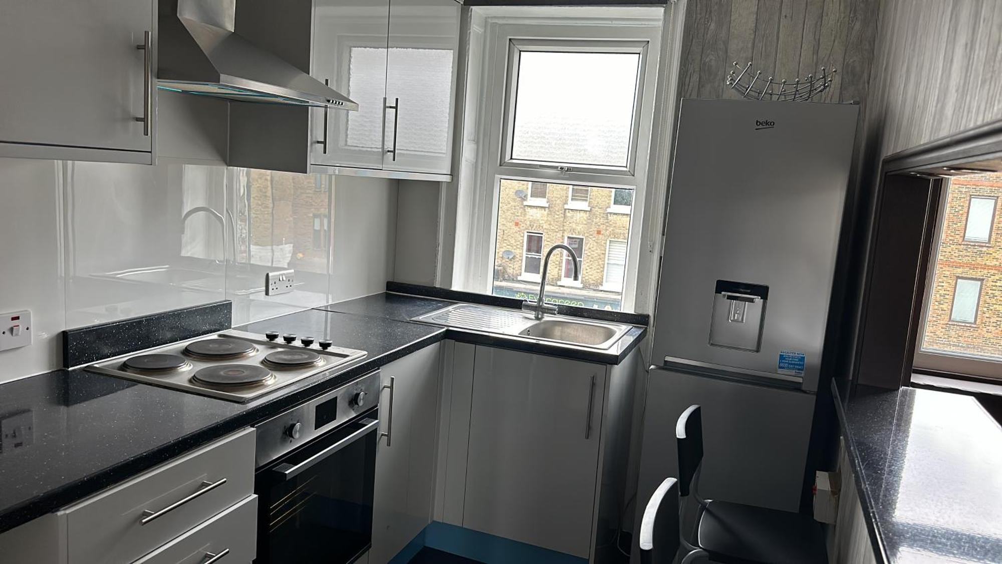 First Floor One Bed Apartment In Central West Londen Buitenkant foto