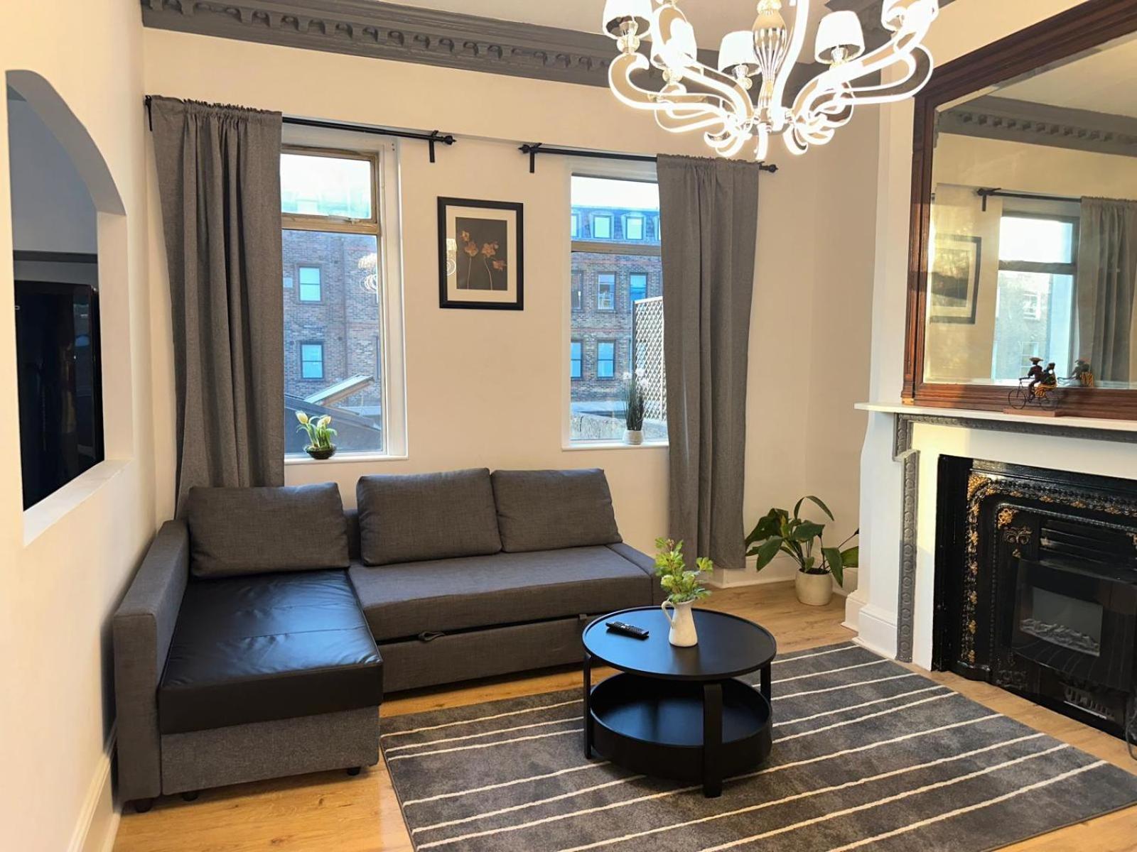 First Floor One Bed Apartment In Central West Londen Buitenkant foto