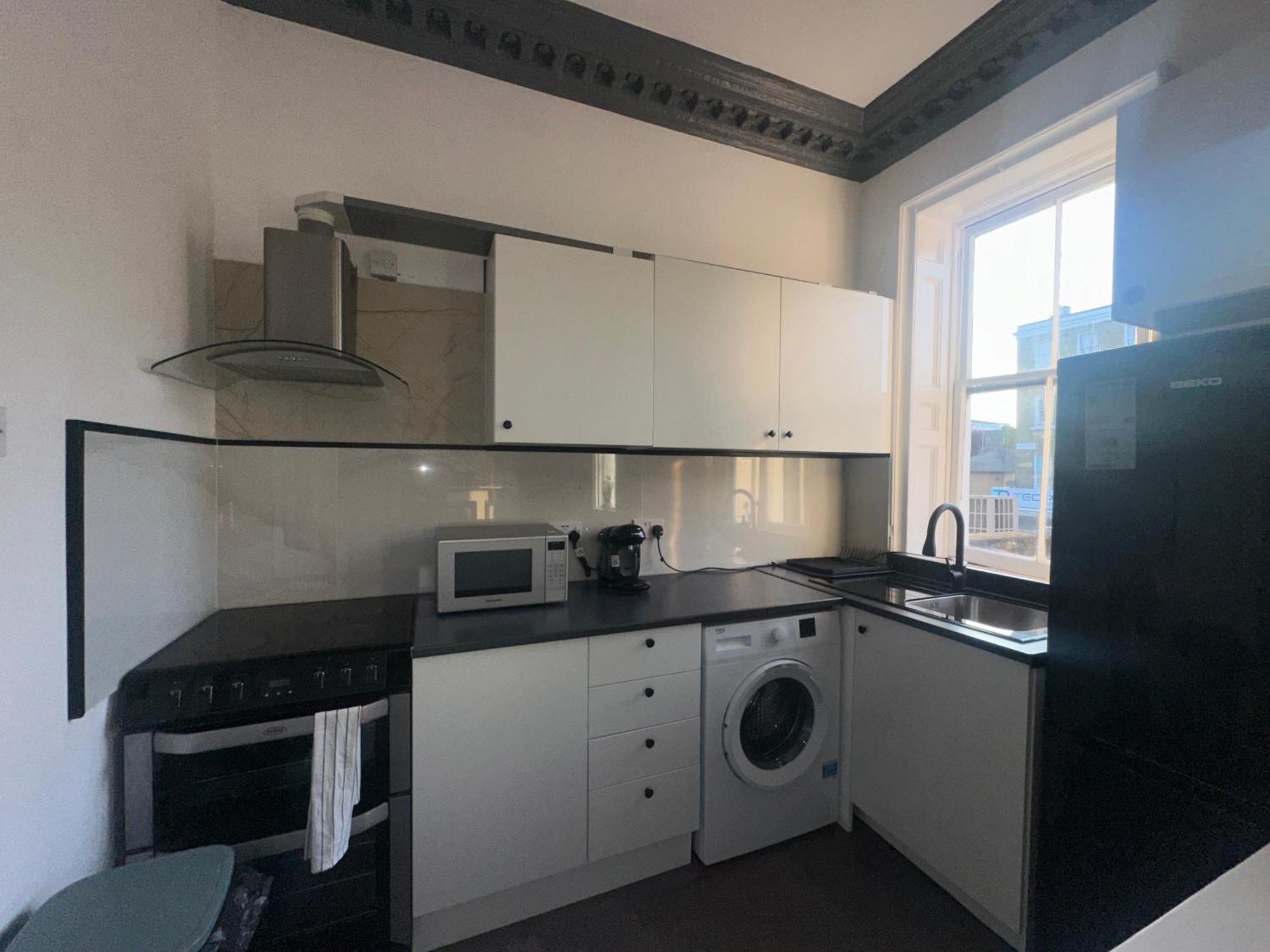 First Floor One Bed Apartment In Central West Londen Buitenkant foto
